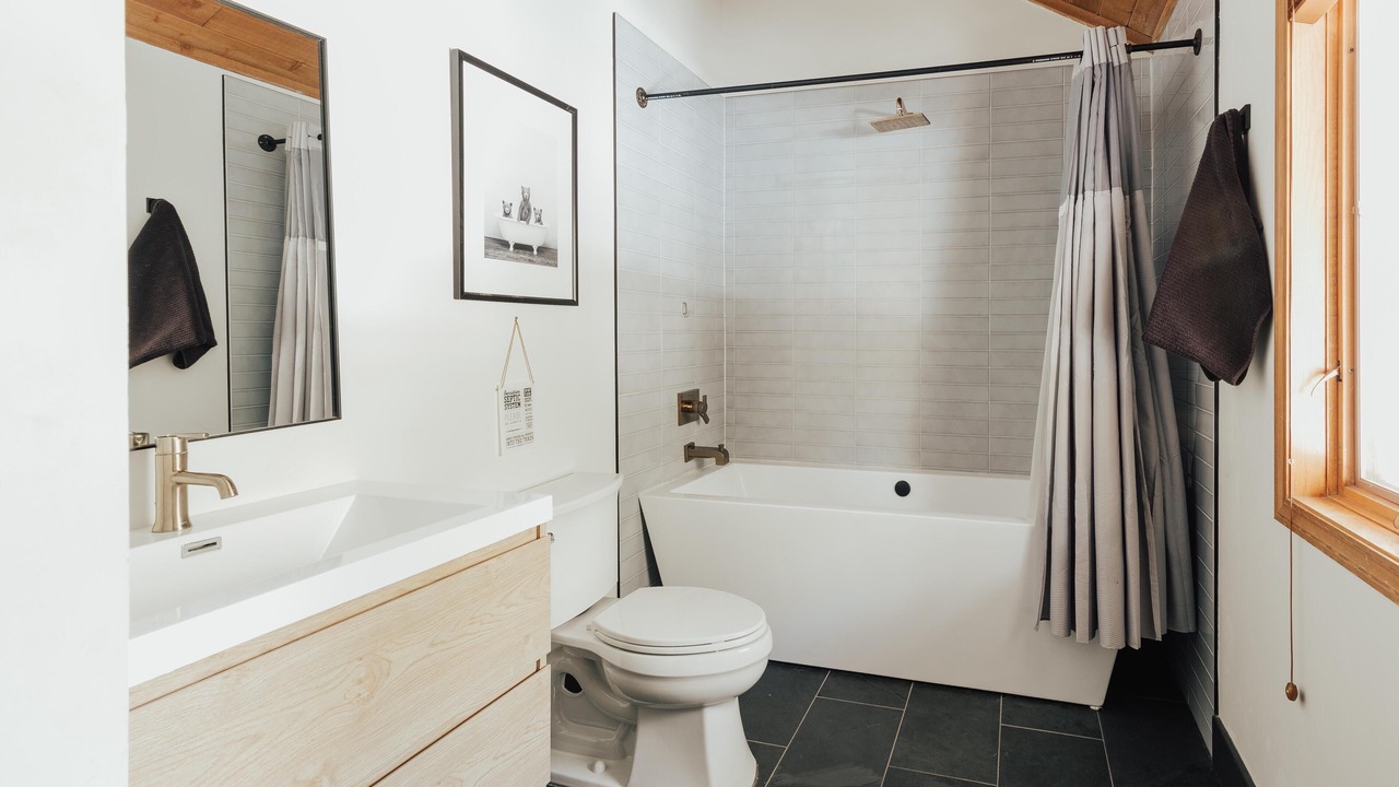 Photo of Bathroom in Flagstaff