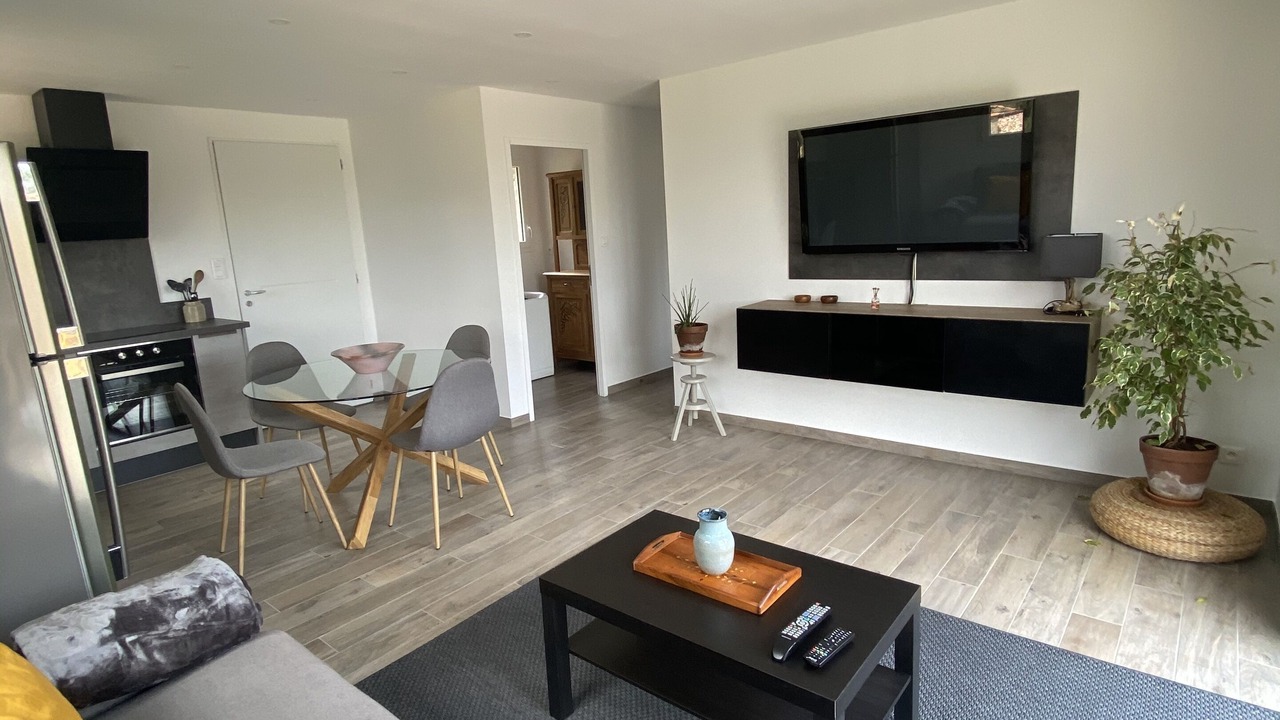 Photo of Livingroom in Eccica-Suarella