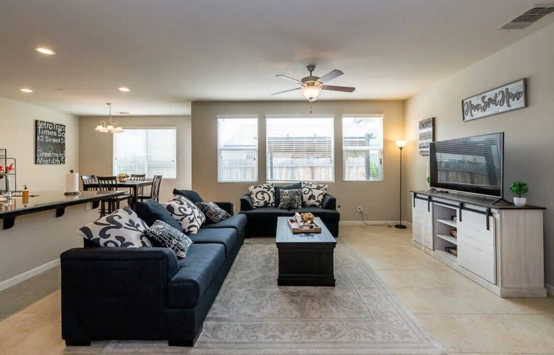 Photo of Livingroom in Raisin