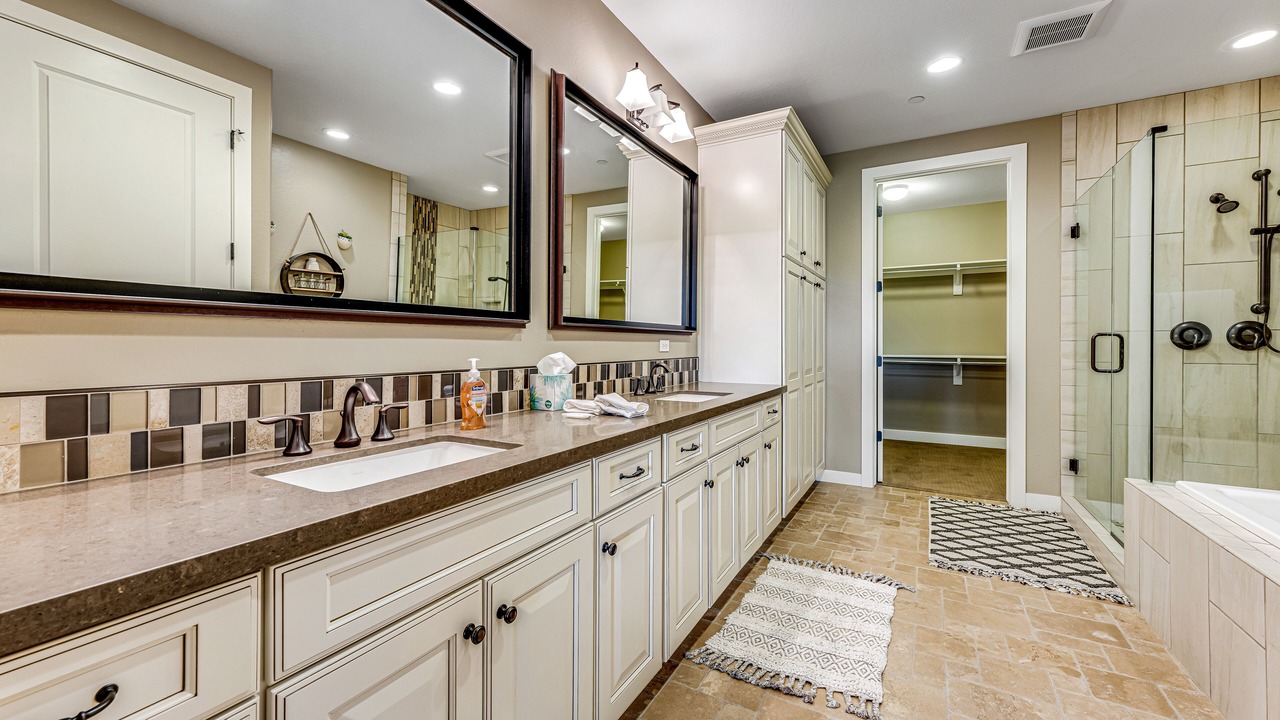 Photo of Bathroom in Troon North