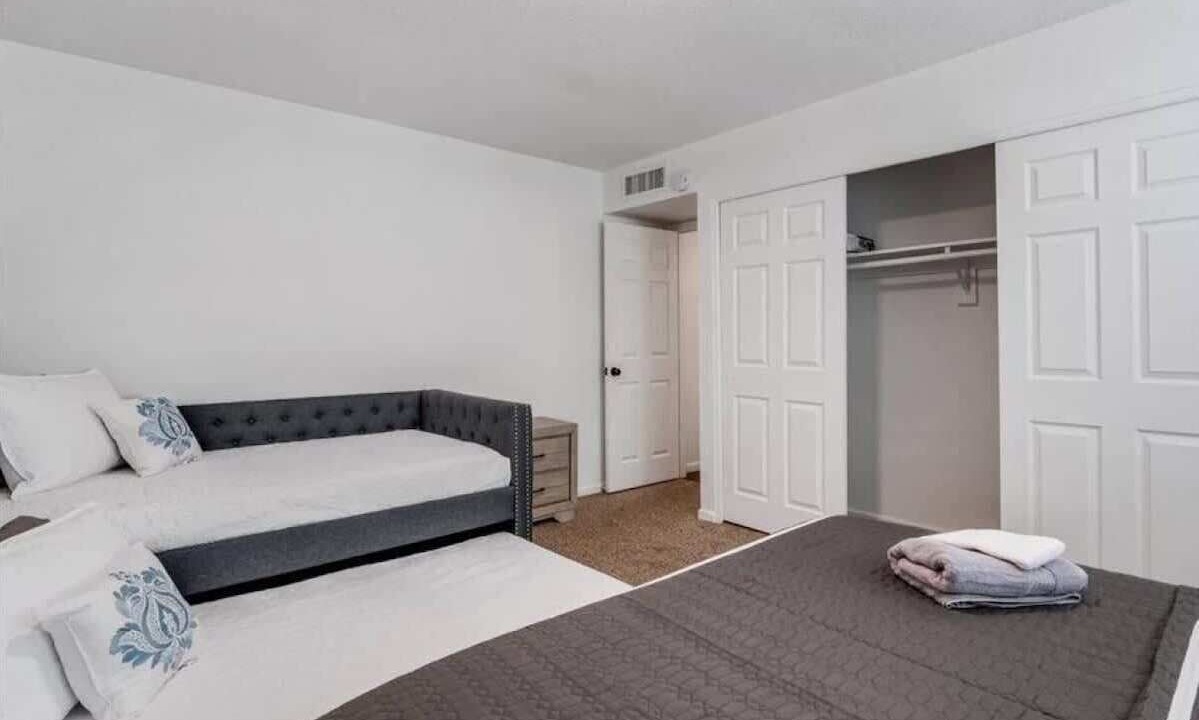 Photo of Bedroom in La Paz At Desert Springs