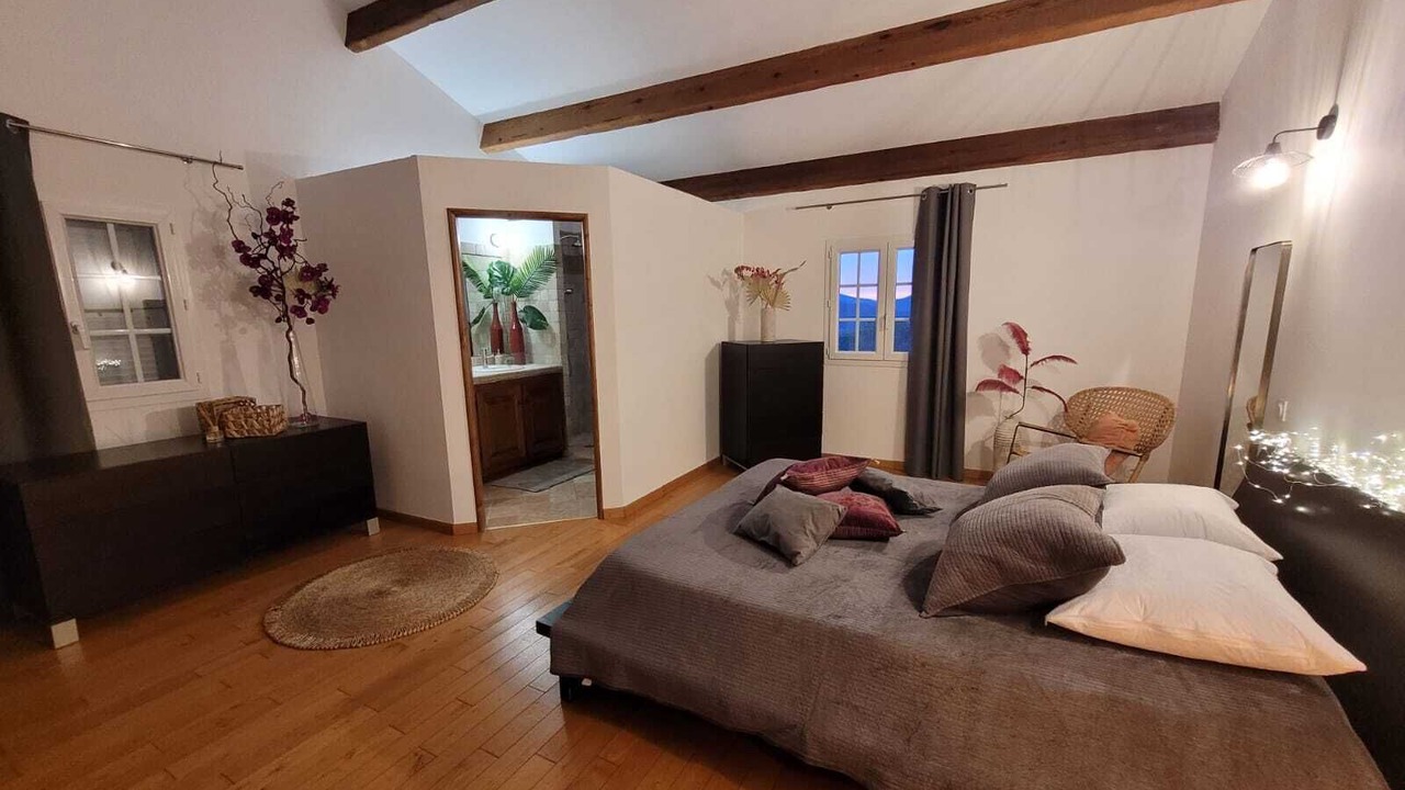 Photo of Bedroom in Aiti