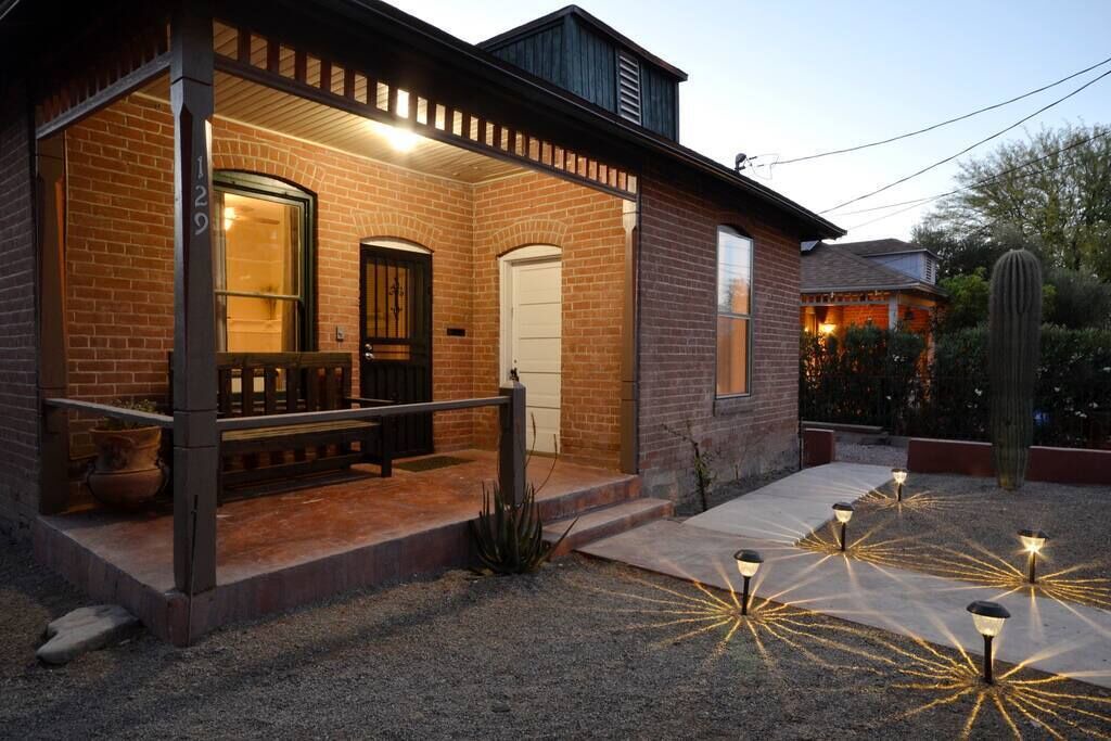 Photo of Outdoor in Iron Horse Historic District