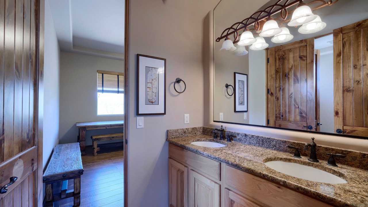 Photo of Bathroom in Anthem