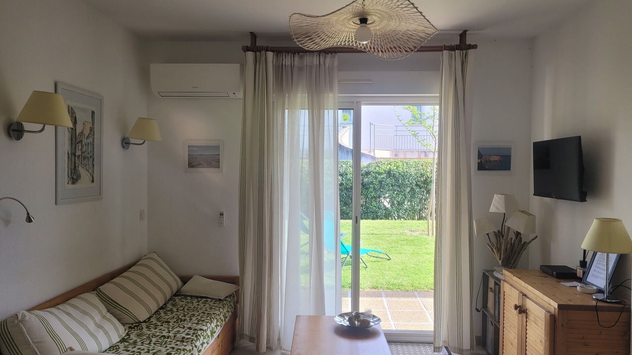 Photo of Livingroom in Poggio-Mezzana