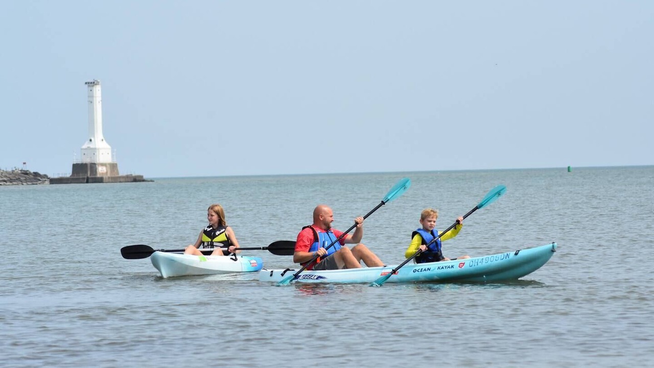 Photo of Others in Huron