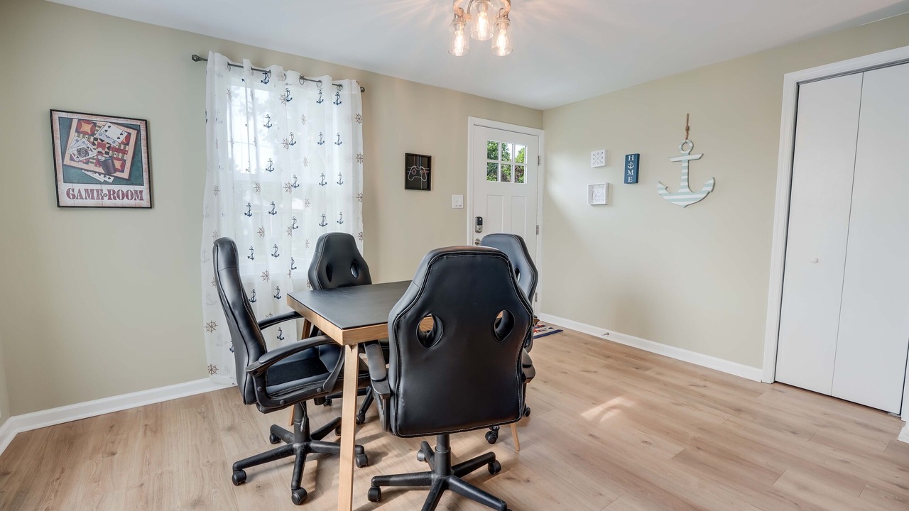Photo of Bedroom in Issue