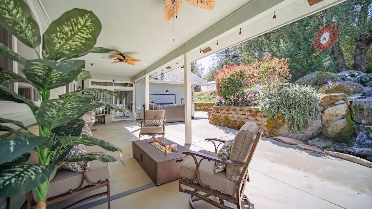 Photo of Patio Balcony in Oakhurst