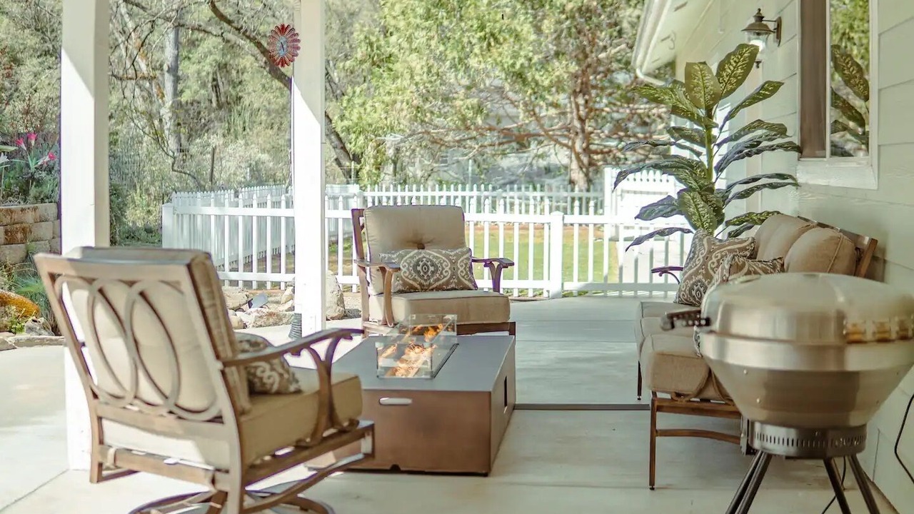 Photo of Patio Balcony in Oakhurst
