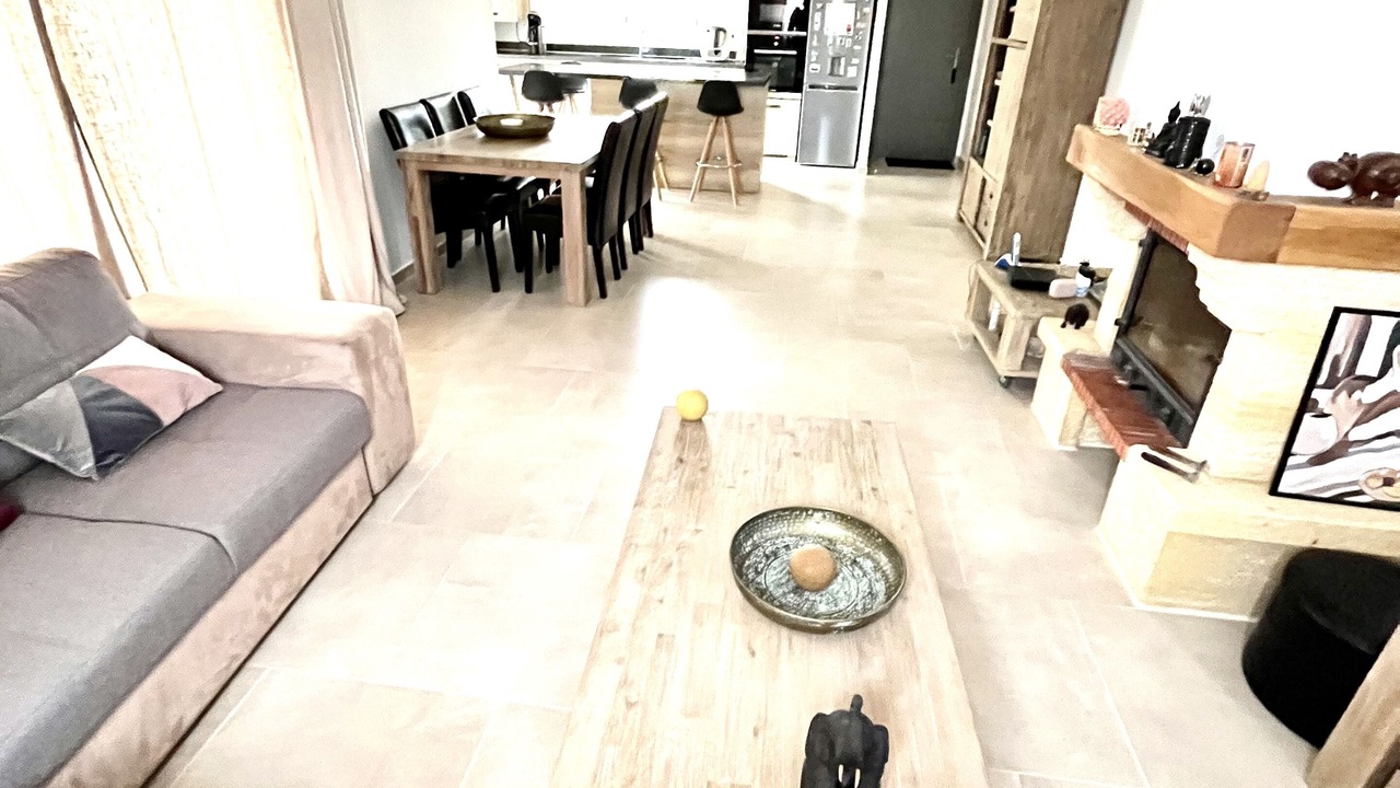 Photo of Livingroom in Peri
