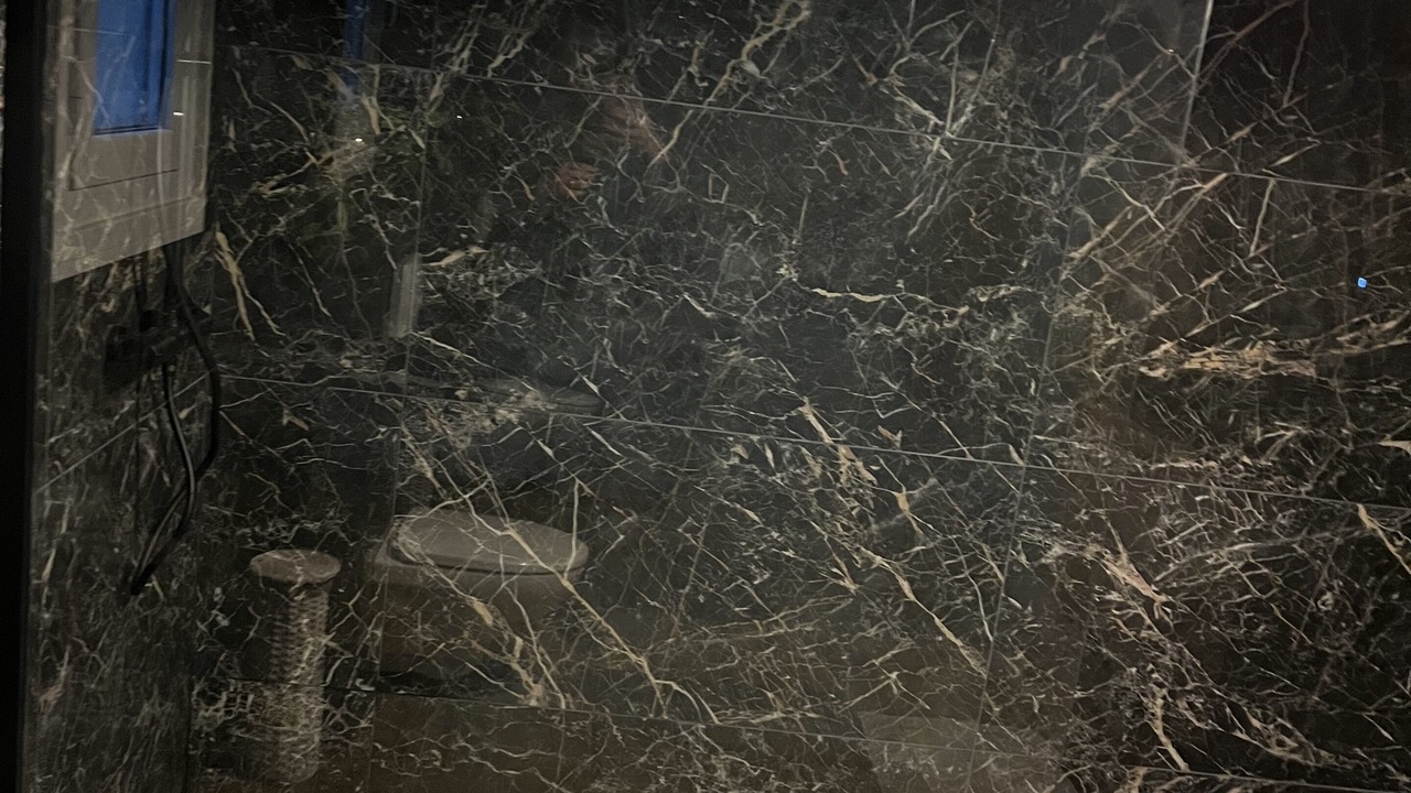 Photo of Bathroom in Peri
