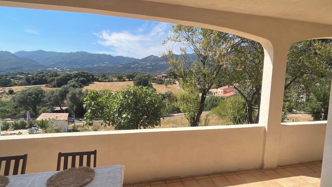 Photo of Outdoor in Peri