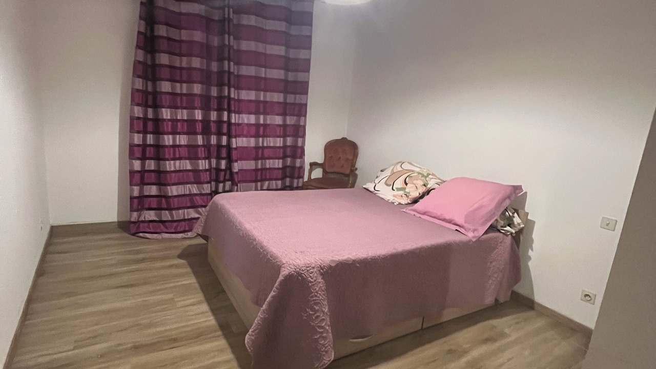 Photo of Bedroom in Peri