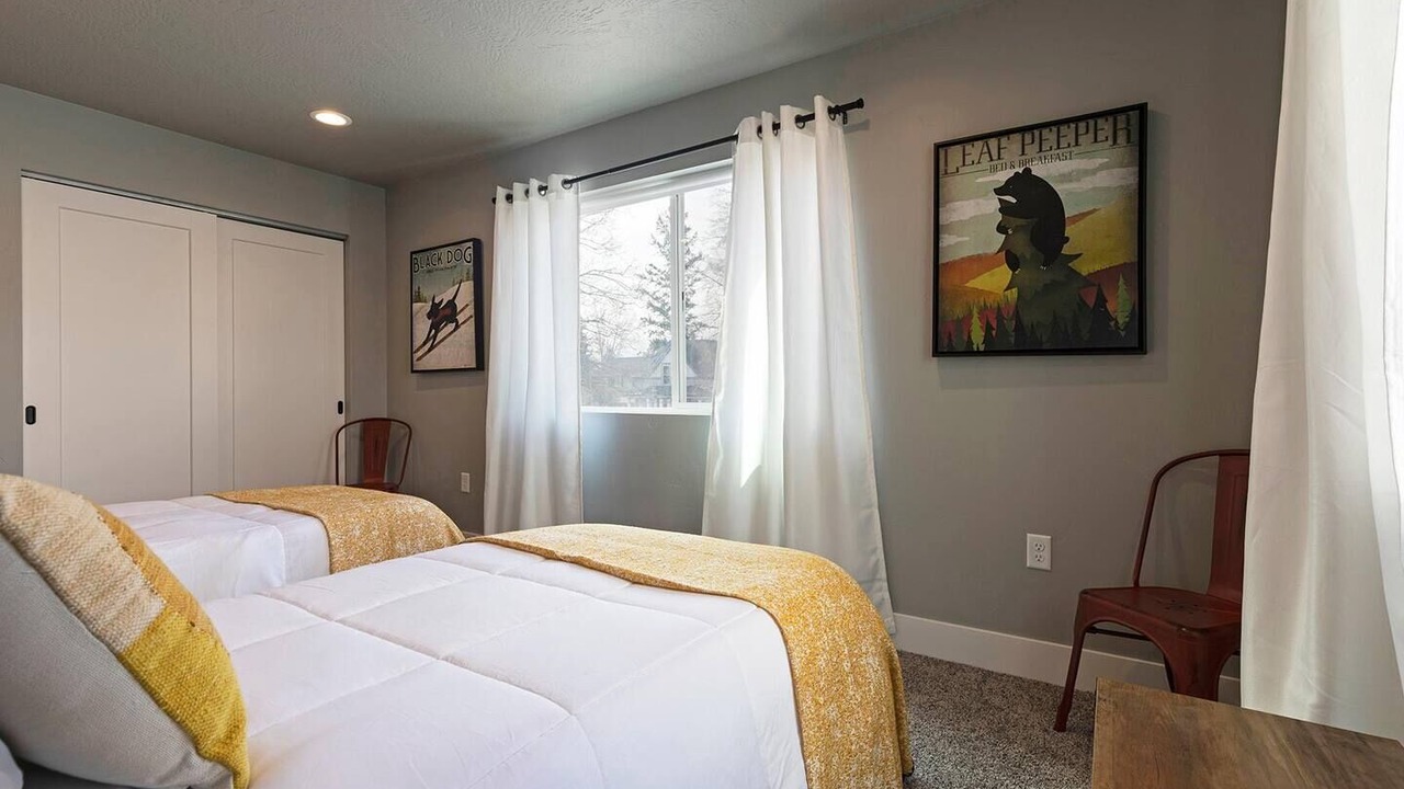 Photo of Bedroom in Franklin to the Fort