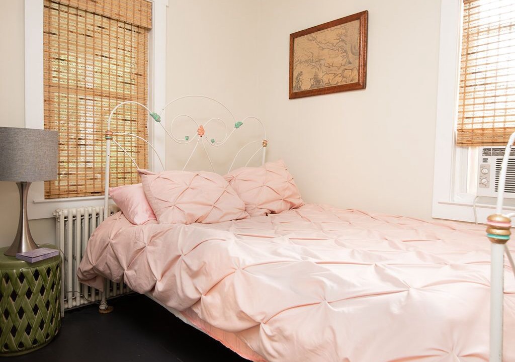 Photo of Bedroom in Lusby