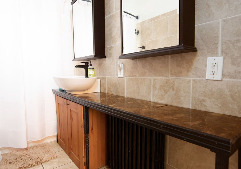 Photo of Bathroom in Lusby