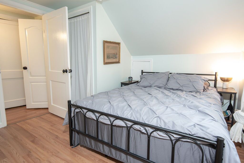Photo of Bedroom in Lusby