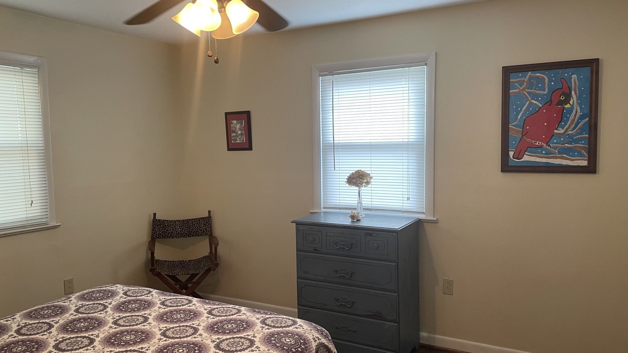Photo of Bedroom in Bayview