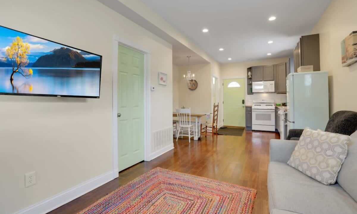 Photo of Livingroom in West Columbus
