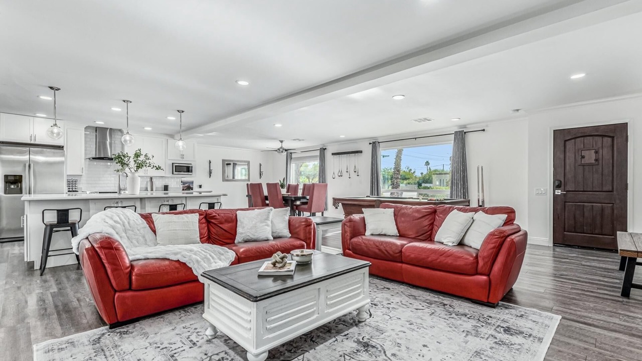 Photo of Livingroom in Rancho Saguaro