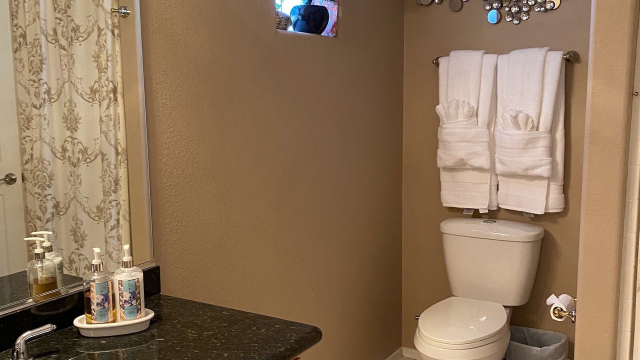 Photo of Bathroom in South Mountain