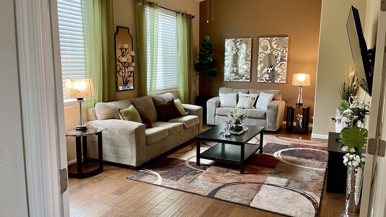 Photo of Bedroom in South Mountain