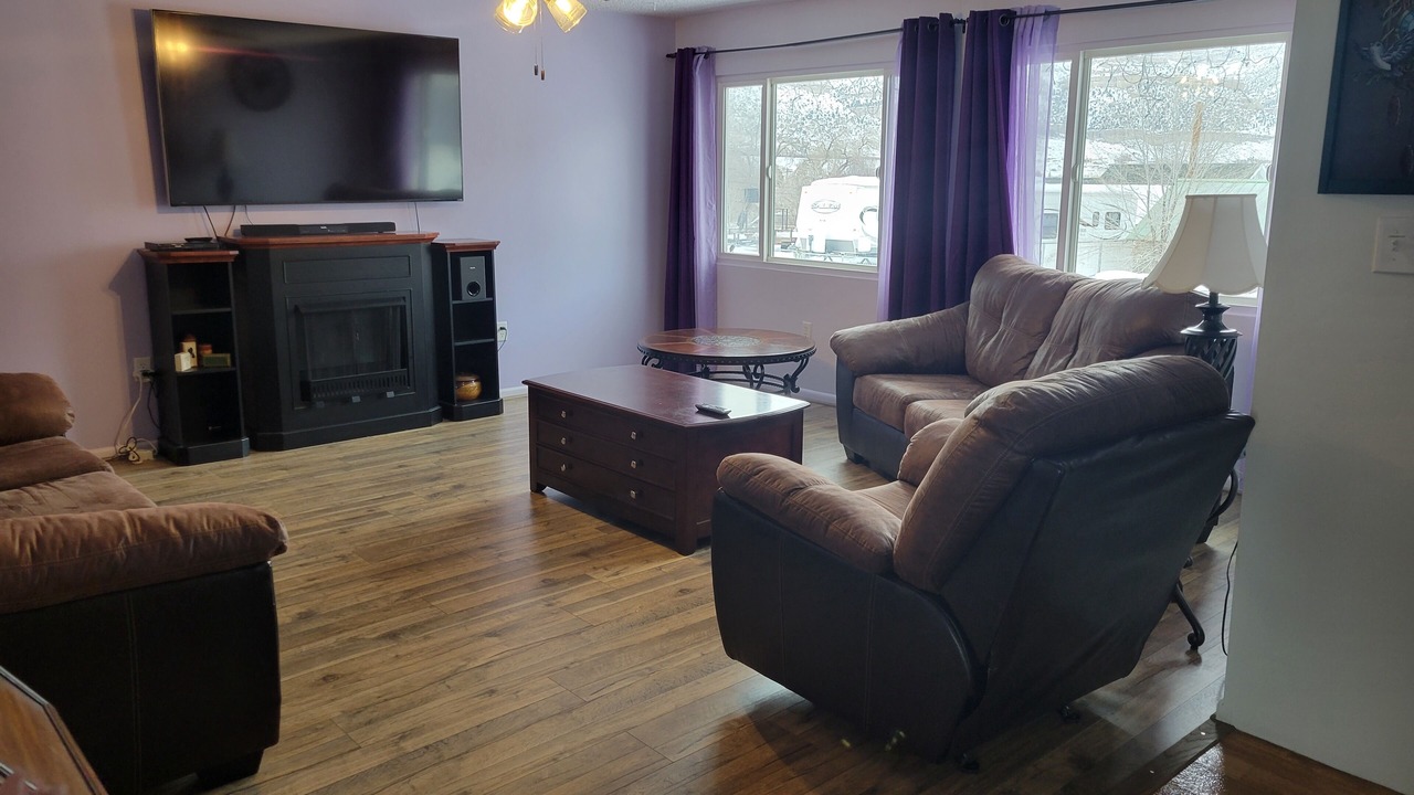 Photo of Livingroom in Helper