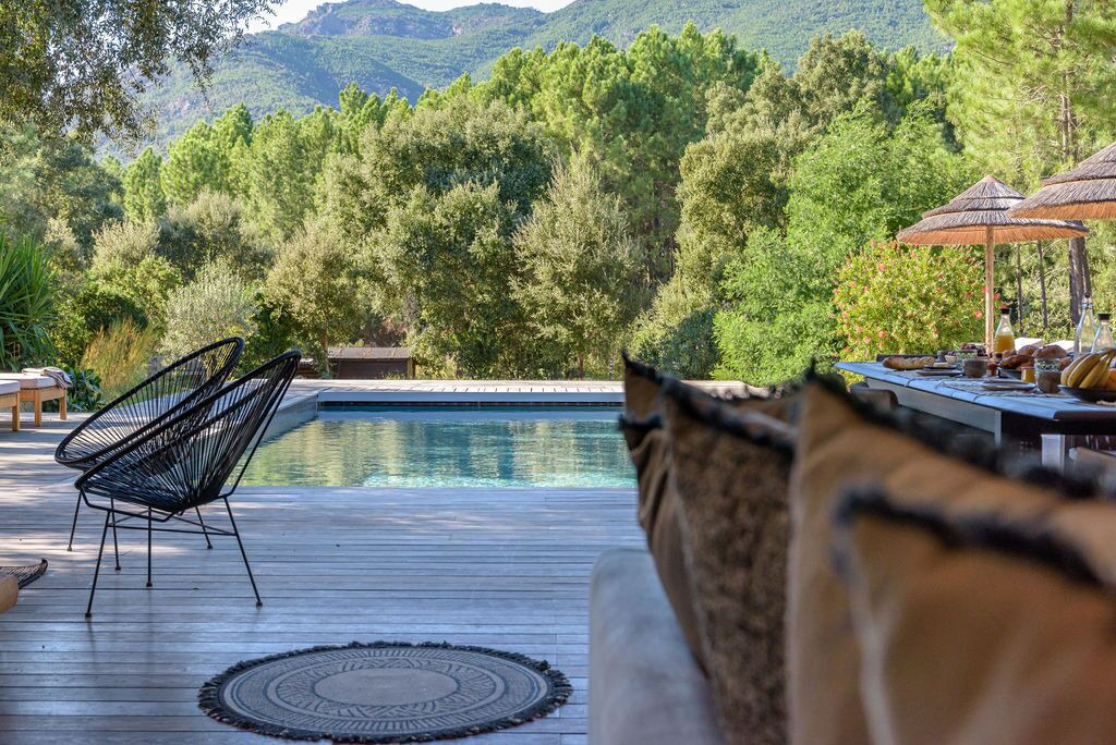 Photo of Outdoor in San-Gavino-di-Carbini