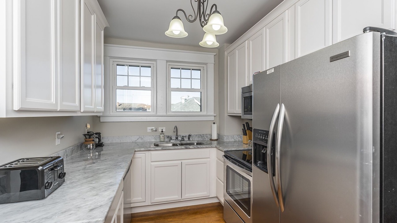 Photo of Kitchen in Hollywood - Mt. Vernon