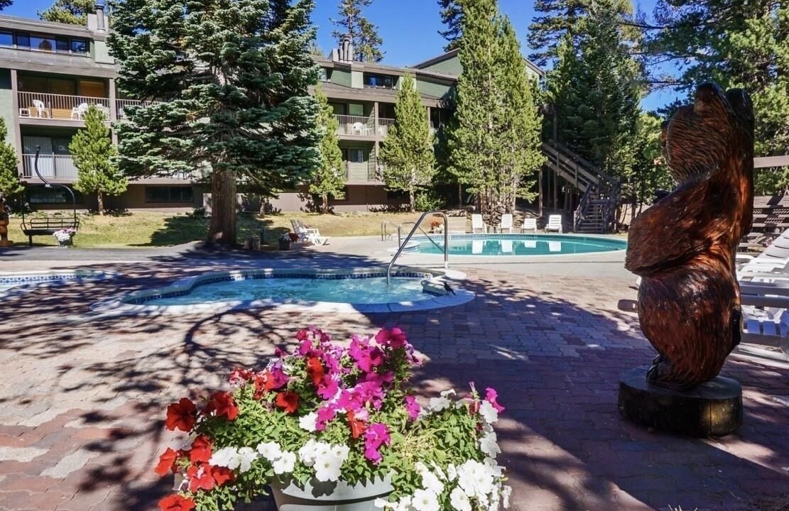 Photo of Outdoor in Mammoth Lakes