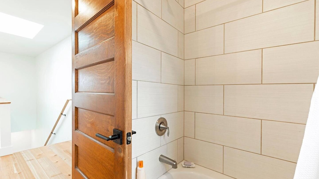 Photo of Bathroom in Riverfront