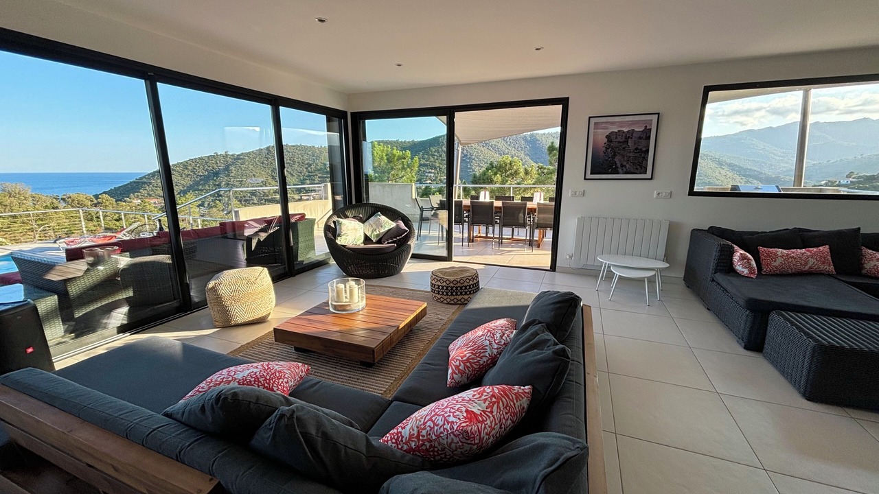 Photo of Livingroom in Tarcu
