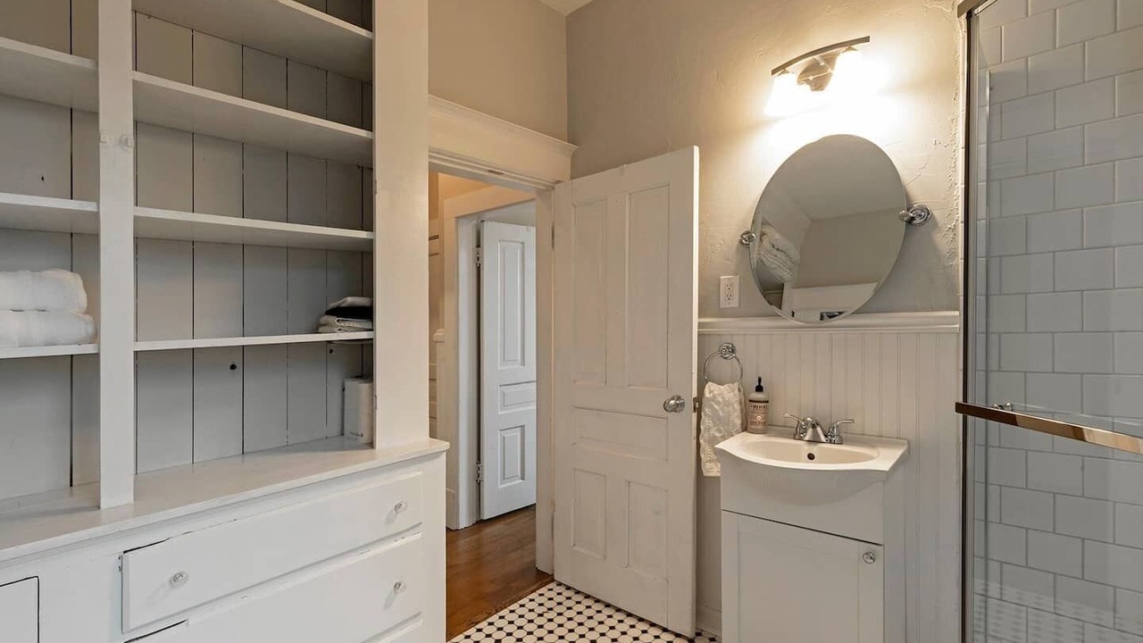 Photo of Bathroom in Westside