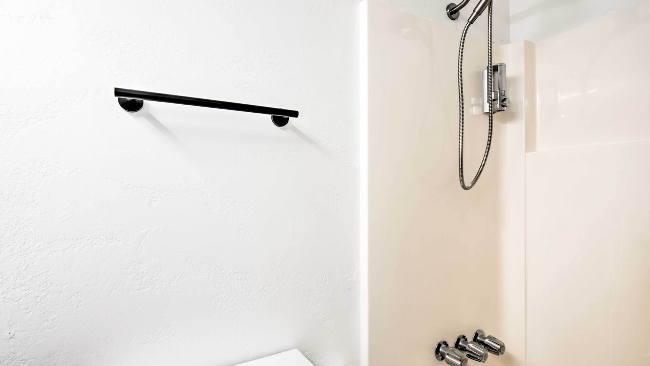 Photo of Bathroom in Beaver