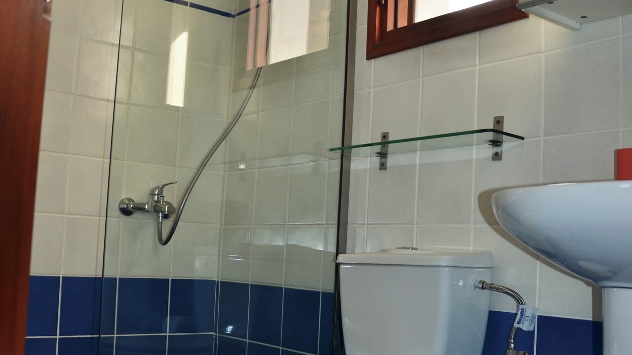 Photo of Bathroom in Imerovigli