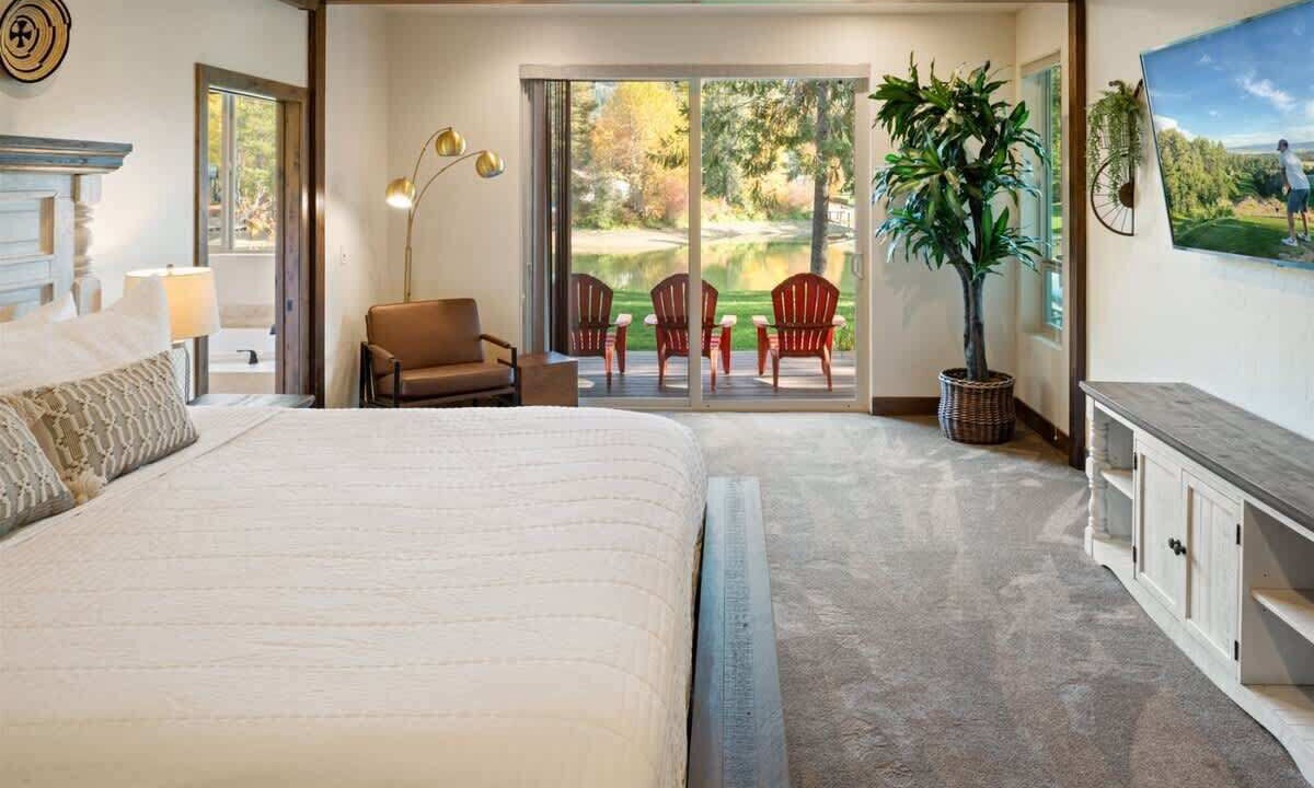 Photo of Bedroom in Sagle