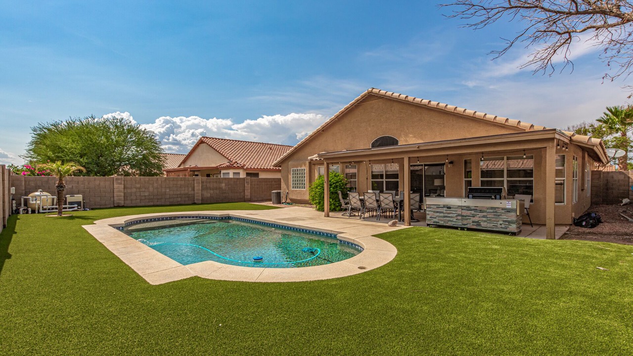 Photo of Outdoor in Avondale