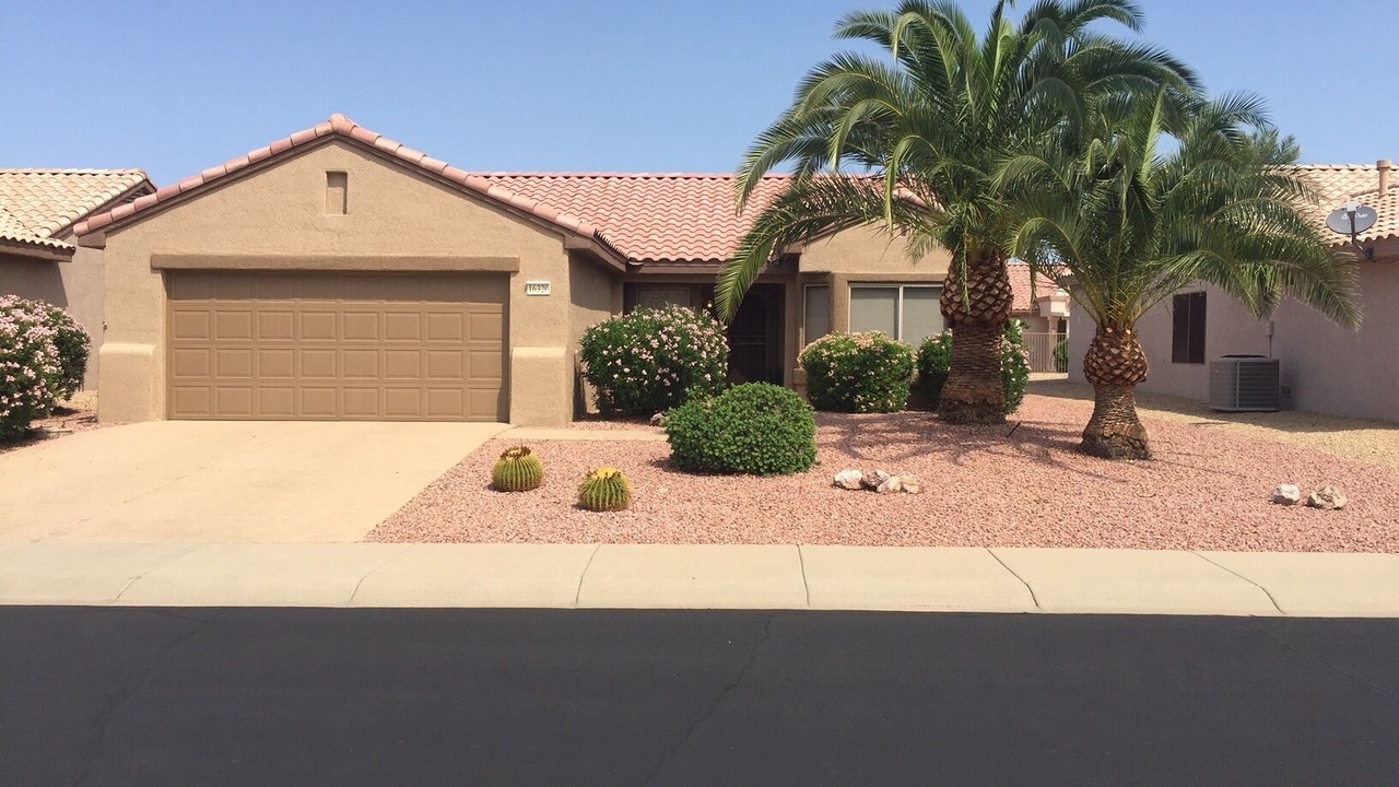 Photo of Outdoor in Desert Breeze