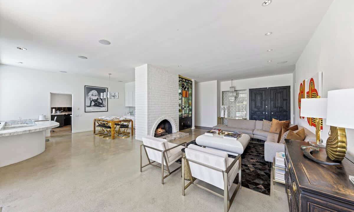 Photo of Livingroom in Indian Canyon