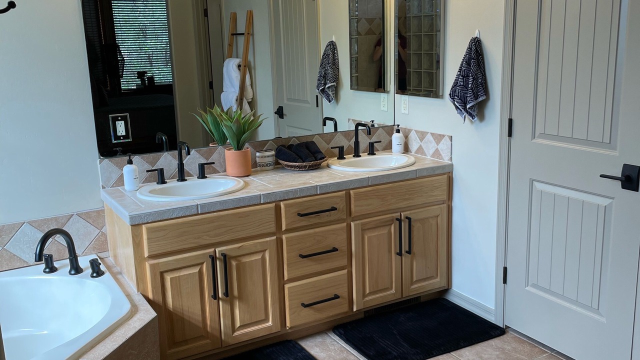 Photo of Bathroom in Show Low