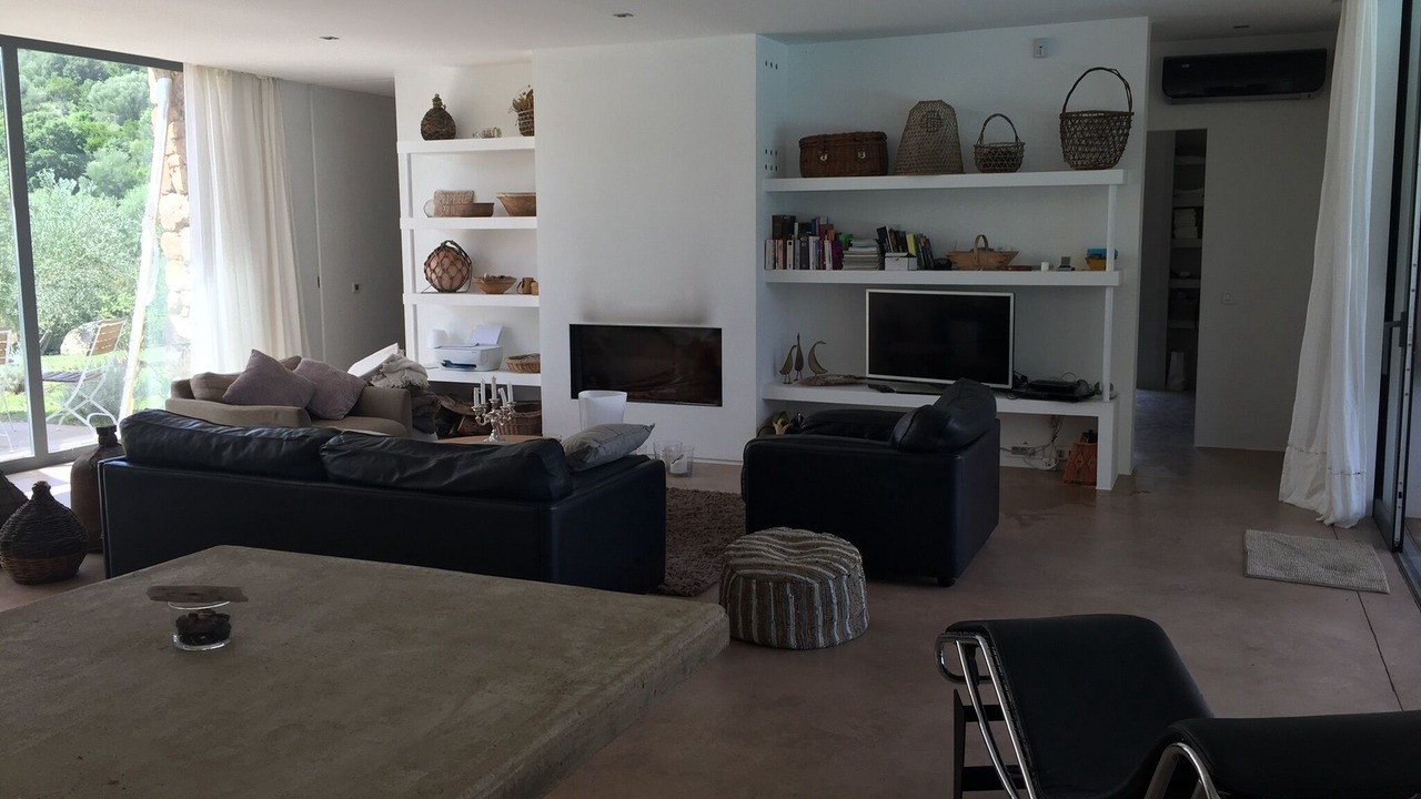 Photo of Livingroom in Pinarellu