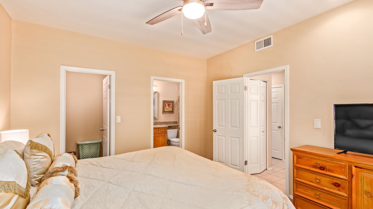 Photo of Bedroom in The Townhomes