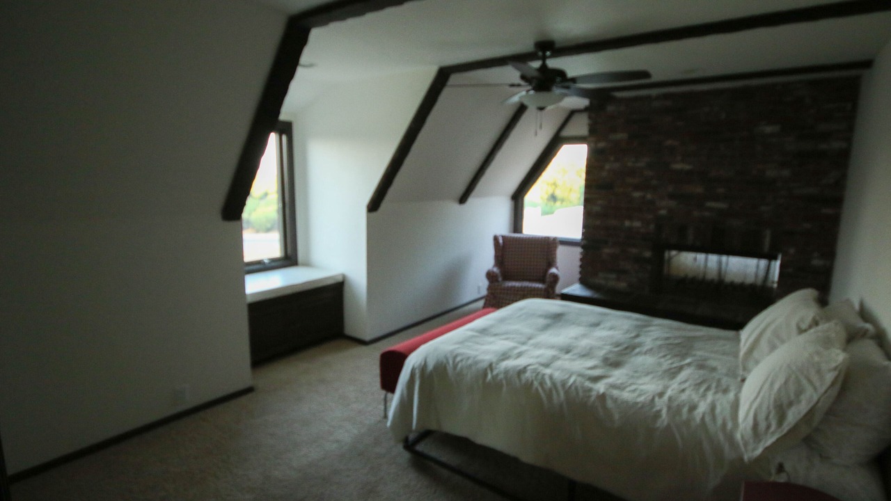 Photo of Bedroom in Raisin