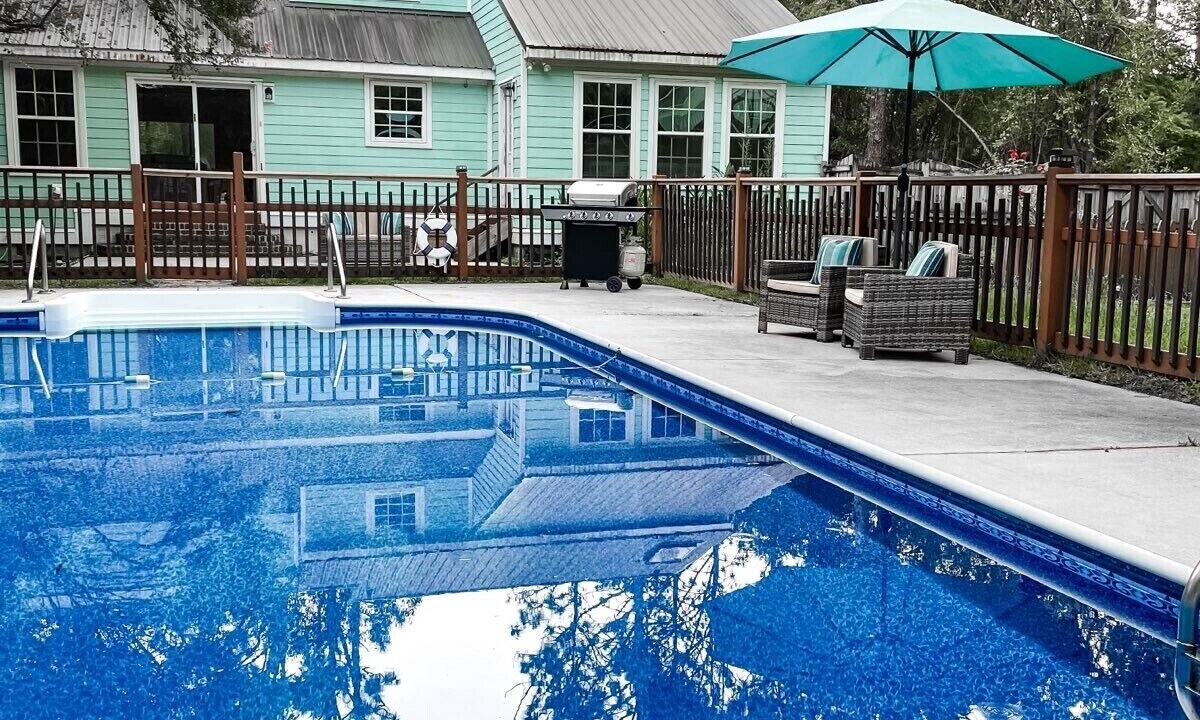 Photo of Outdoor in Myrtle Grove