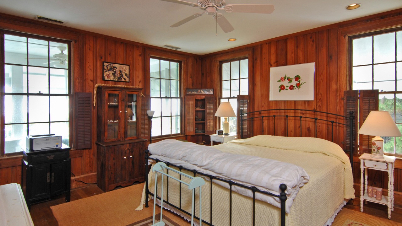 Photo of Bedroom in Sullivan's Island