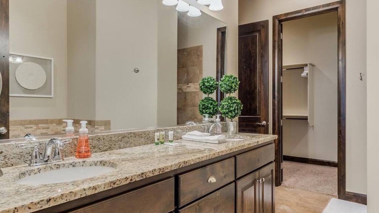 Photo of Bathroom in Washington