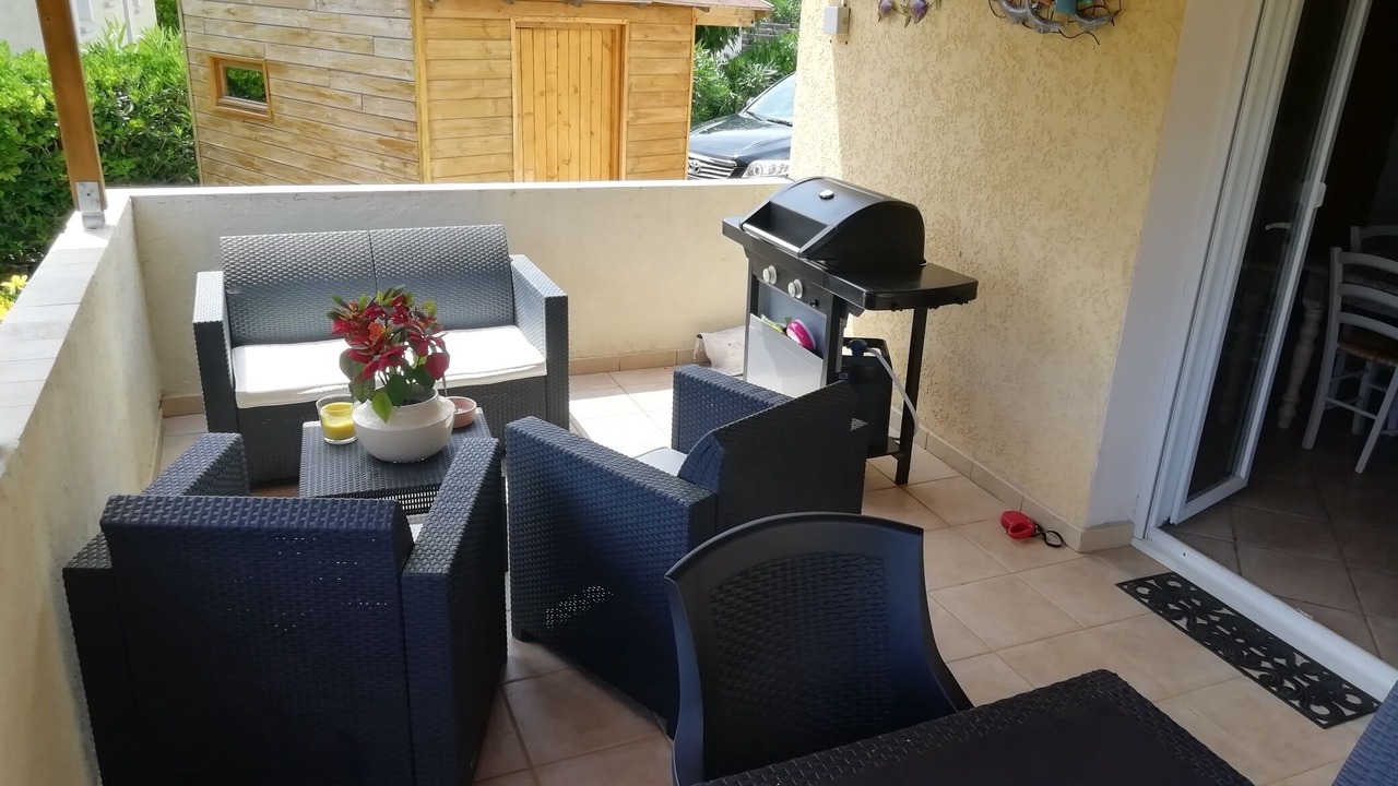 Photo of Patio Balcony in Ventiseri