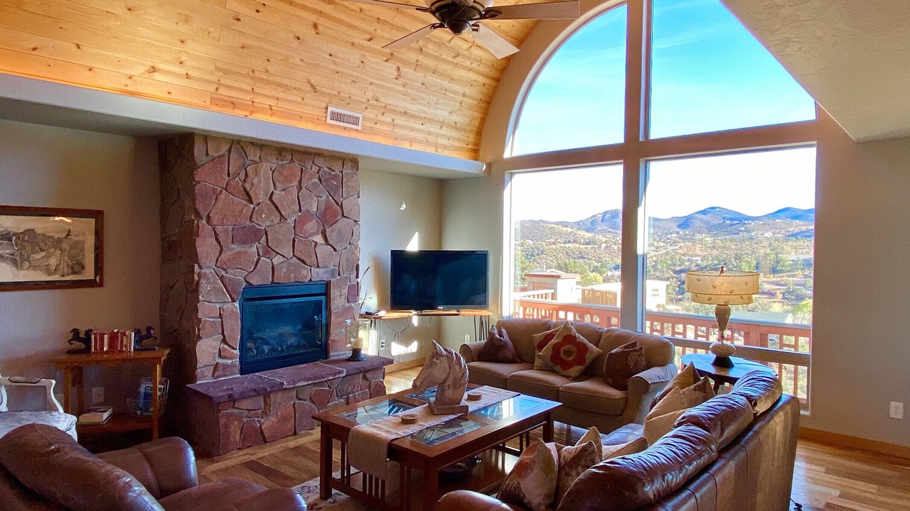 Photo of Livingroom in Diamond Valley