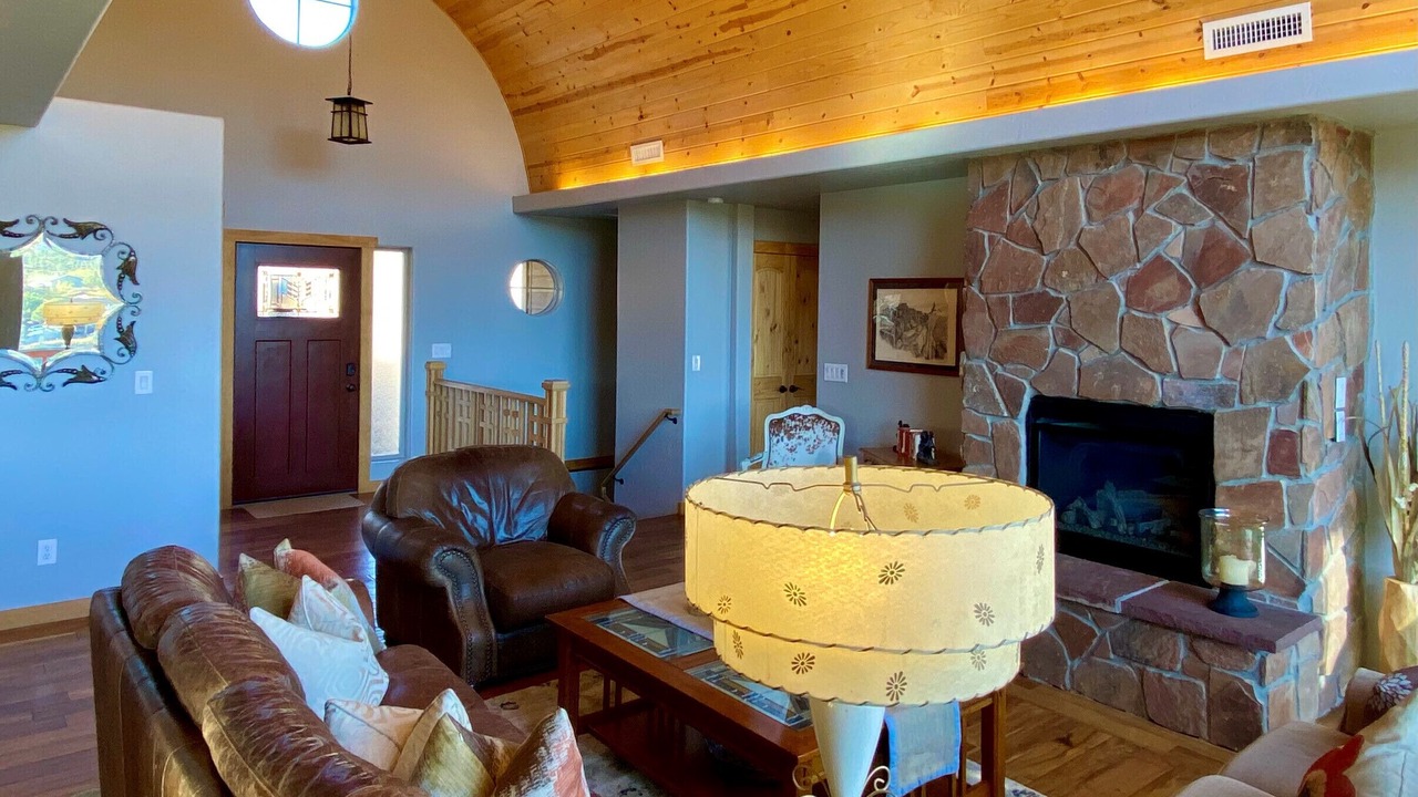 Photo of Livingroom in Diamond Valley