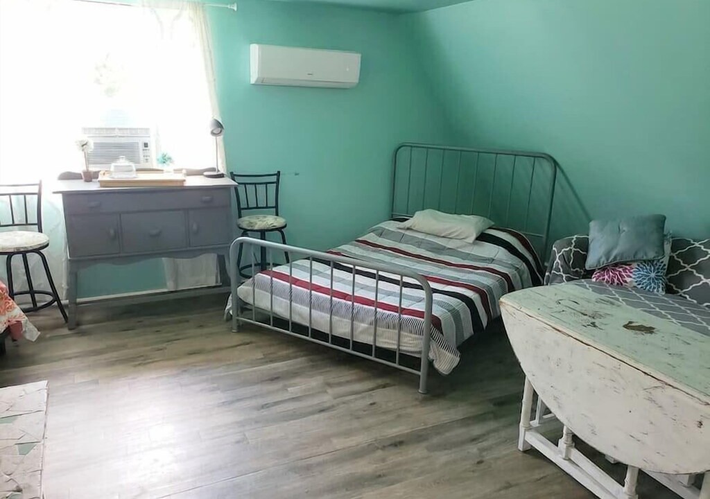 Photo of Bedroom in Fentress